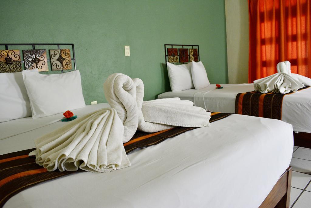 Hotel Aldama Коліма Номер фото